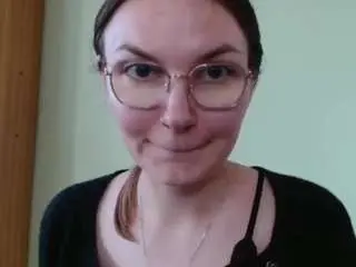 Elly-classy  live sex cam
