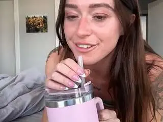 Thelittlenative  live sex cam