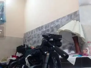 Andy-sharit  live sex cam