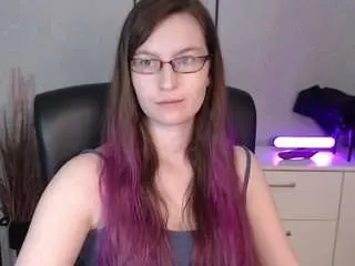 Emmatease94  live sex cam