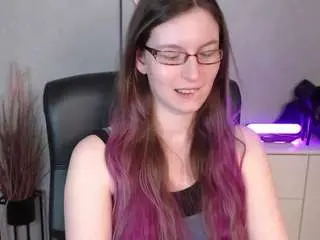 Emmatease94  live sex cam