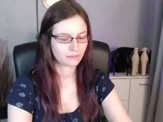 Emmatease94  live sex cam