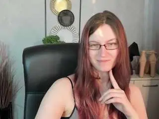 Emmatease94  live sex cam