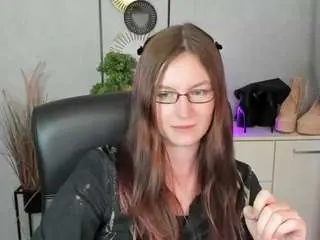 Emmatease94  live sex cam