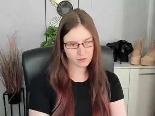 Emmatease94  live sex cam