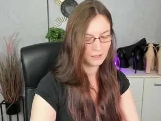Emmatease94  live sex cam