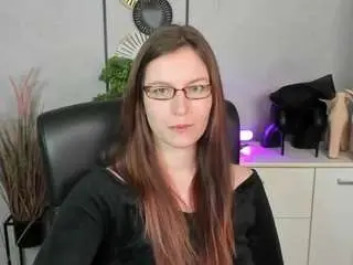 Emmatease94  live sex cam