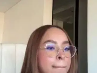 Haley-drip  live sex cam