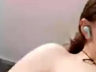 Lucianakuffel  live sex cam