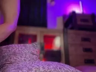 Mistress-reina  live sex cam