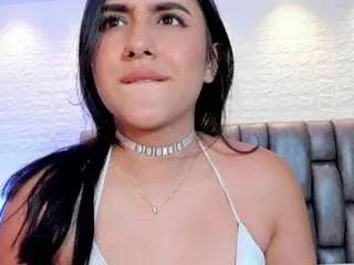 Paulinasweett  live sex cam