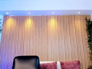 Paulinasweett  live sex cam