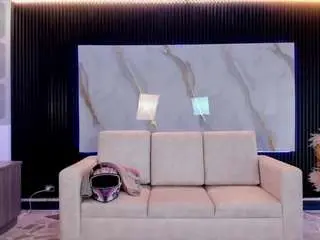 Paulinasweett  live sex cam