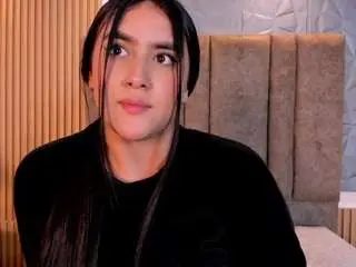 Paulinasweett  live sex cam