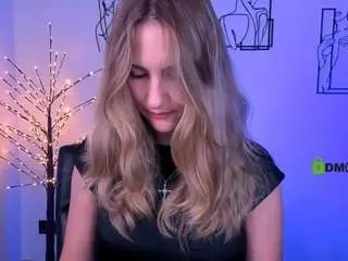 So-hot-rosalie  live sex cam
