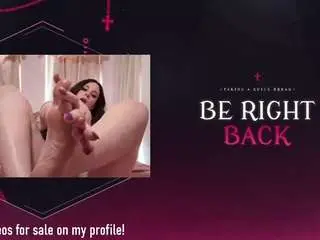 Vaelavixen  live sex cam