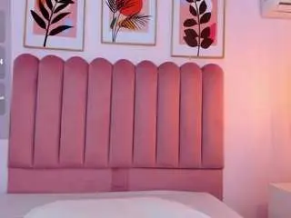 Yayisvega  live sex cam