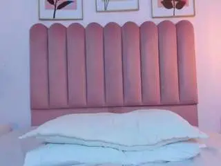 Yayisvega  live sex cam