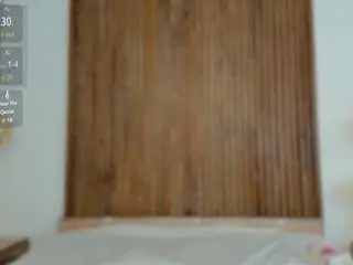 Yayisvega  live sex cam