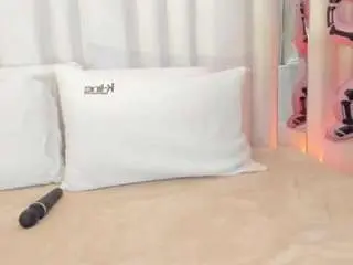 1m-nahomi  live sex cam