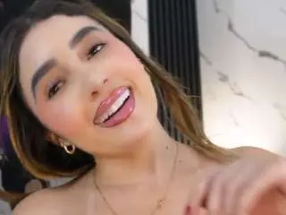 Annyy-rosse  live sex cam