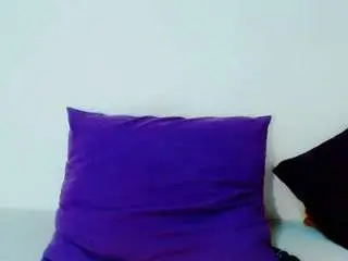 Cocoflames75  live sex cam