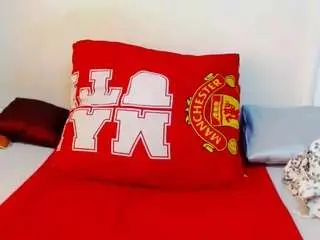 Cocoflames75  live sex cam