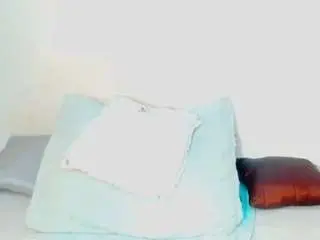 Cocoflames75  live sex cam