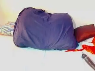 Cocoflames75  live sex cam