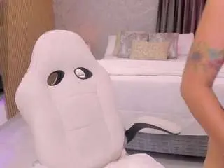 Hannaahcutee  live sex cam