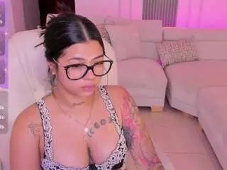 Hannaahcutee  live sex cam