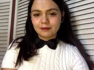 Jerlenemonie  live sex cam