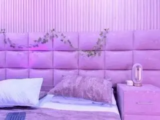 Julietakane  live sex cam
