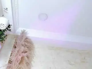 Julietakane  live sex cam