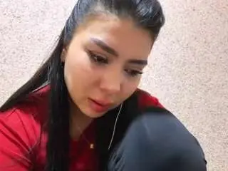 Maybellschweigart  live sex cam