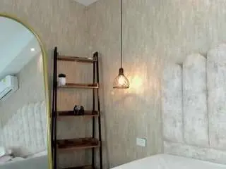 Miiapalmer  live sex cam