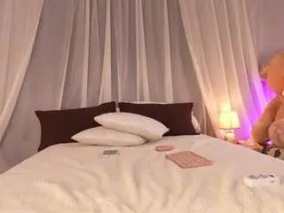 Mulatalove  live sex cam