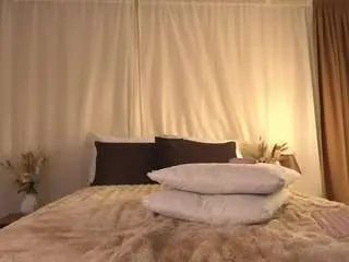 Mulatalove  live sex cam