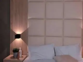 Nathaly-22  live sex cam