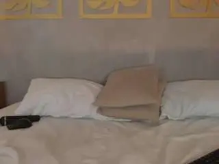 Nathaly-22  live sex cam