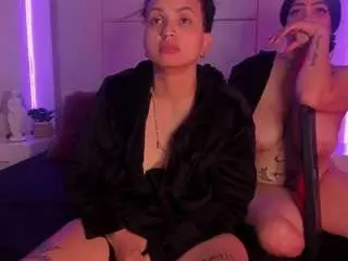Agatha11  live sex cam