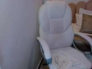 Amara-fox  live sex cam