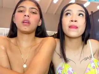 Chloemia68  live sex cam