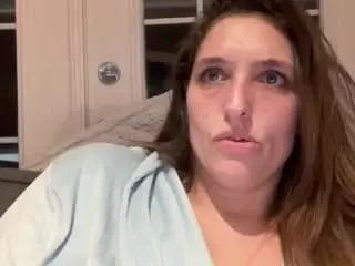 Creamiest-peaches  live sex cam