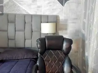 Dalaymoore  live sex cam