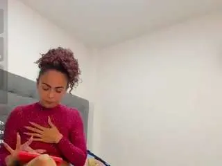 Dalaymoore  live sex cam