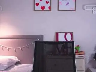 Hasta-la-kissy  live sex cam