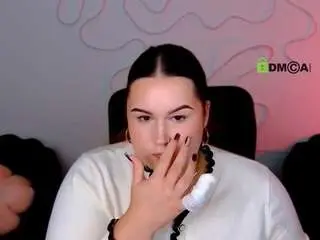 Lola-fly  live sex cam