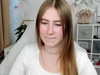 Meganxcute  live sex cam