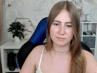Meganxcute  live sex cam